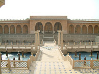 Agra- The entrance courtyard to the hotel