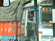 Agra - Waiting at the toll bridge